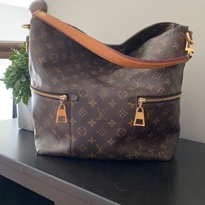 Authentic Louis Vuitton Melie  Monogram tote